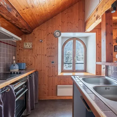 La Chapelle Aux Pieds Des Pistes