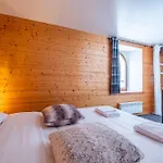 La Chapelle Aux Pieds Des Pistes