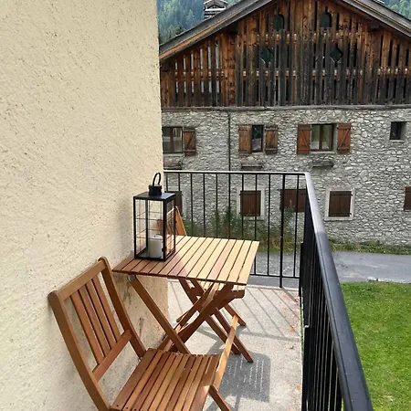 公寓 La Chapelle Aux Pieds Des Pistes